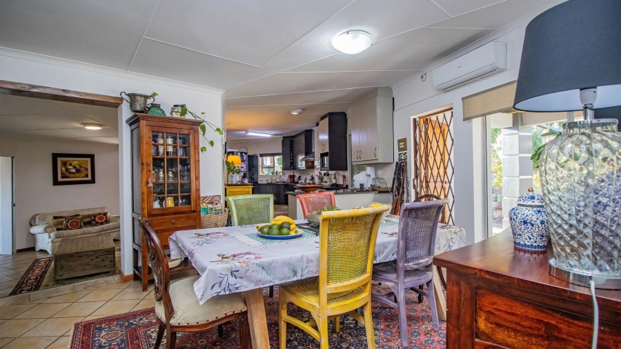 5 Bedroom Property for Sale in Fraaiuitsig Western Cape
